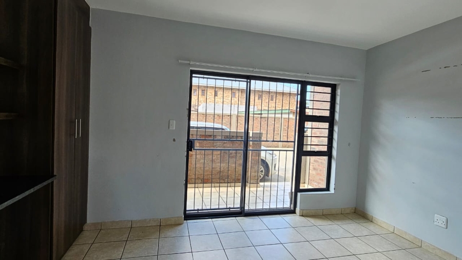 To Let 1 Bedroom Property for Rent in Die Bult North West